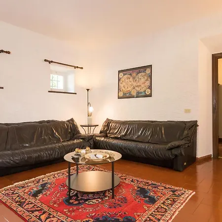 Villa Riparbella Villa *